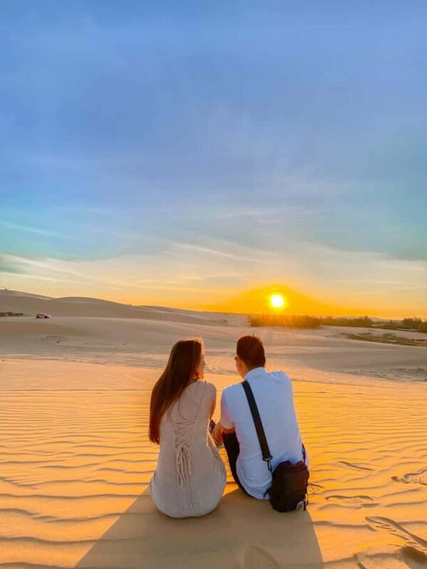 Mui Ne Sandunes: 5-hour Sunrise or Sunset Tour by Jeep - Key Points