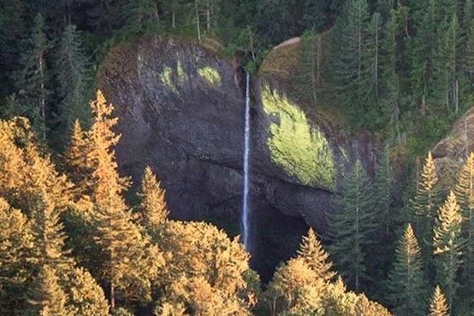 Multnomah Falls Air Tour in Portland - 360-Degree Views of Sights