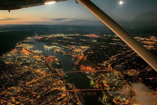Multnomah Falls & Downtown Portland Air Tour - Health and Accessibility
