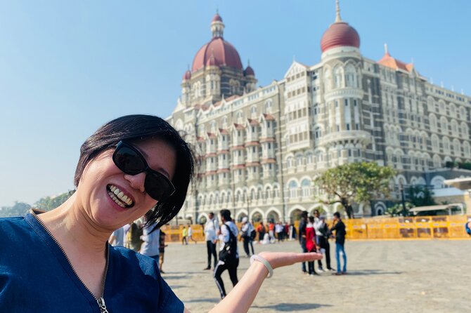 Mumbai 3 Days Package - Sightseeing, Food, Shopping, Slum, Bollywood & Kanheri - Day 1 Highlights and Attractions