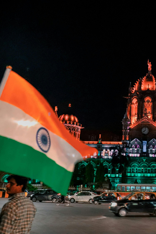 Mumbai Airport: Private Half-Day Guided Layover Tour - Group Type and Language