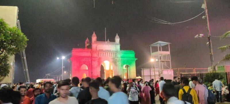 Mumbai: Best Private Nightlife Sightseeing Tour With Food - Tour Inclusions and Services Offered