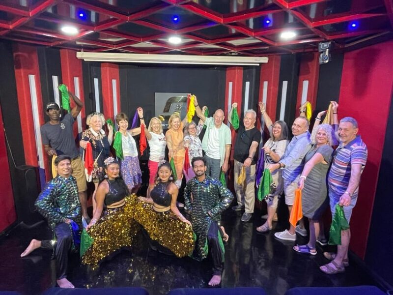 Mumbai: Bollywood Studio Tour With Live Dance Show - Key Points
