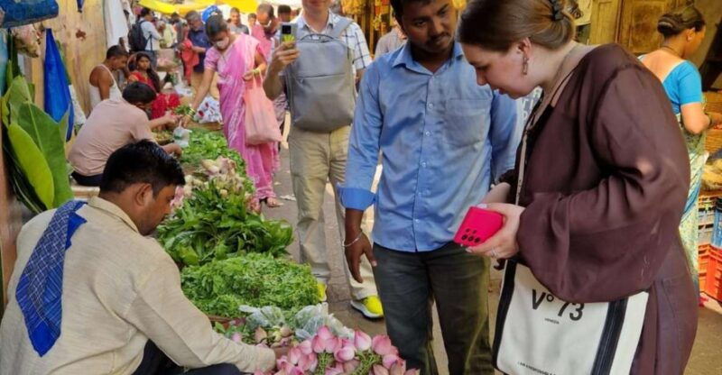 Mumbai by Dawn: Market Tour of Flowers, Fish, and More - Inclusions and Logistics