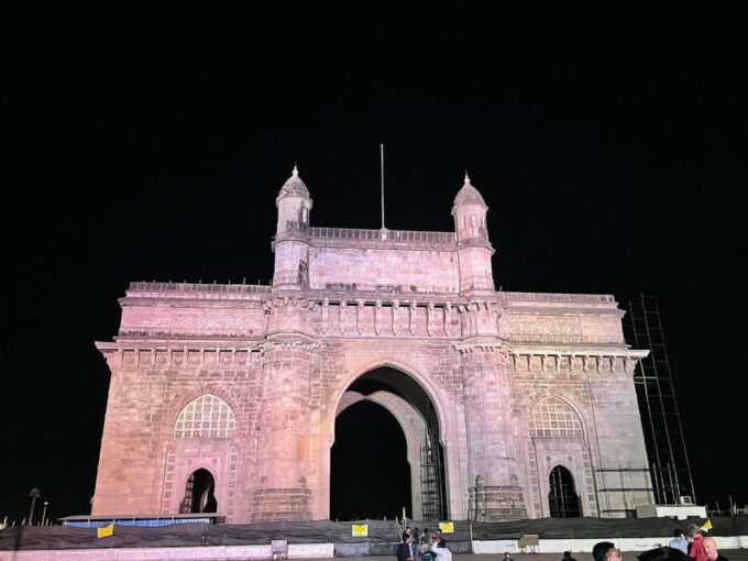 Mumbai By Night: Lights & Luminance - British Heritage Sites