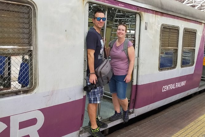 Mumbai City Tour in Public Transportation - Public Transport for City Tours