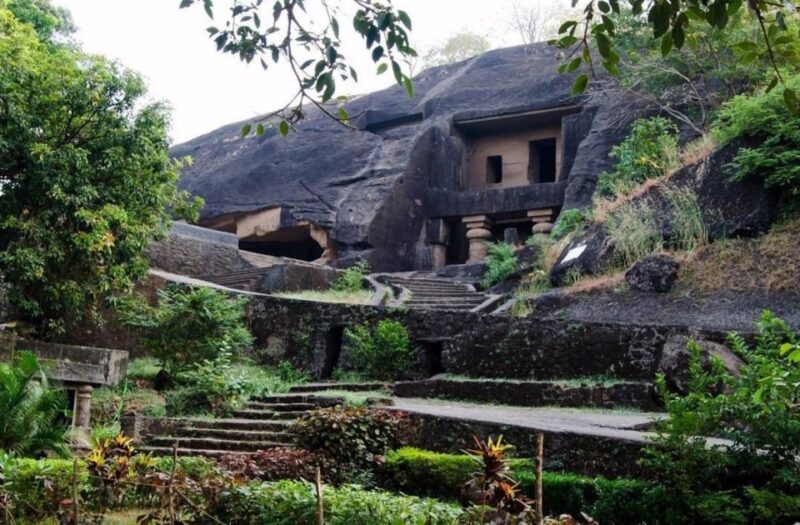 Mumbai: Combo Kanheri Caves & City Sightseeing Tour - Taj Mahal Palace and More