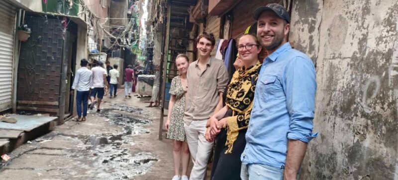 Mumbai: Dhobi Ghat Laundry and Dharavi Slum Tour With Local - Meeting Point Details