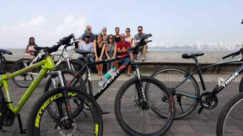 Mumbai: Early Morning Bicycle Tour - Experiencing Sassoon Dock