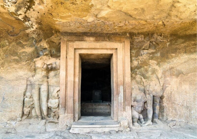 Mumbai: Elephanta Caves Private Tour With Ferry Ride - Highlights
