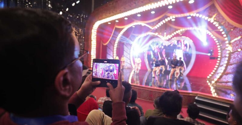 Mumbai: Filmcity Tour With Bollywood Park Entry Ticket - Visitor Ratings and Feedback