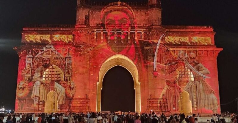 Mumbai in Lights: Private Night Sightseeing of Iconic Sights - Immersive Night Experience