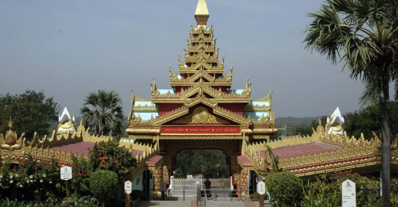 Mumbai: Kanheri Caves and Global Vipassana Pagoda Tour - Key Points