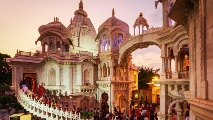 Mumbai: Local Train Ride and City Highlights Day Tour - Inclusions and Exclusions