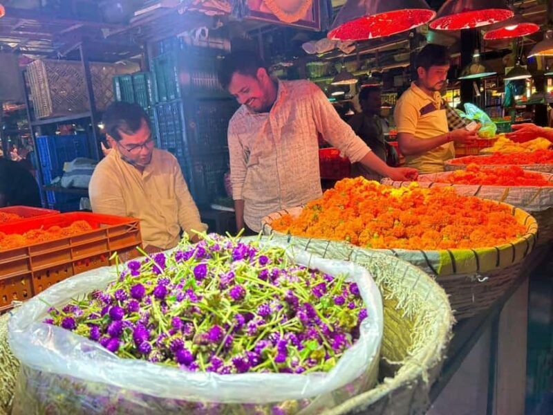 Mumbai Morning Market Tour of Flowers, Fish, and More - Key Points
