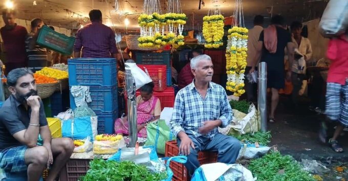 Mumbai: Morning Market Tour. - Crawford Market