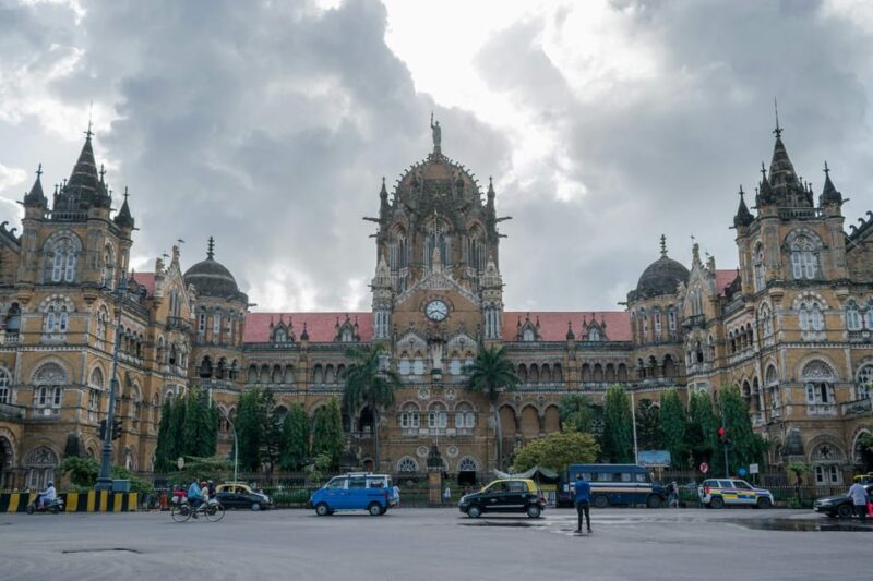 Mumbai: Night Cycling Adventure - Inclusions
