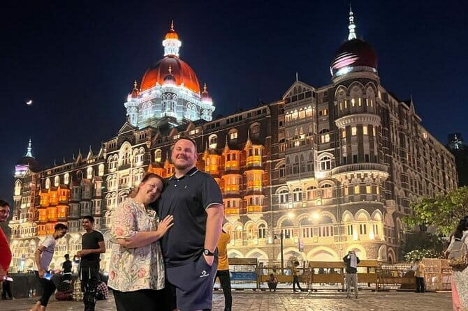 Mumbai Night Tour: Queens Necklace, Skyline & Heritage Lights - Key Points