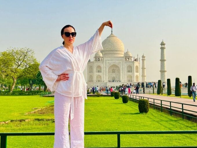 Mumbai: Private 2-Day Delhi & Agra Trip With Flights & Hotel - Reservation and Cancellation Policy