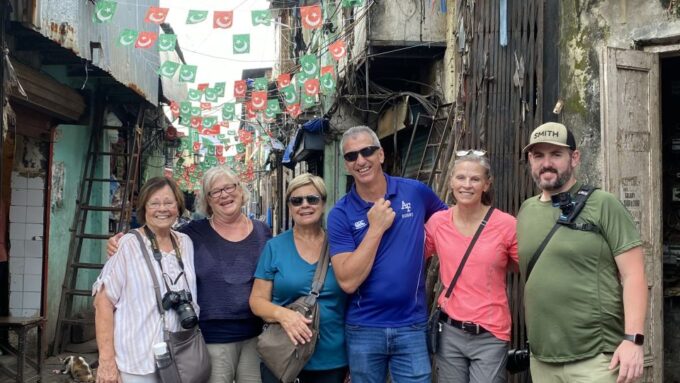 Mumbai: Private Exclusive Tour of the City and Slum Tour - Landmarks and Attractions