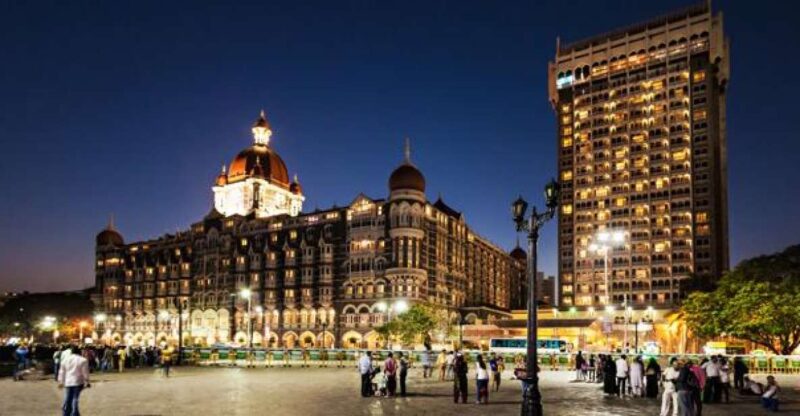 Mumbai: Private Tour With a Local - Key Points
