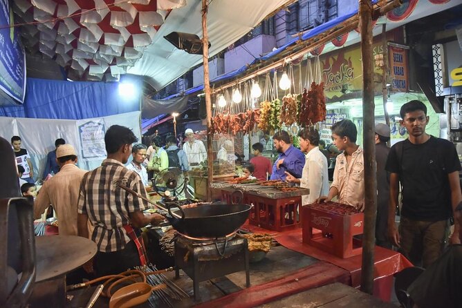 Mumbai Shopping Tour in Private Vehicle - Good To Know