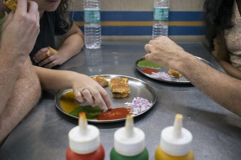 Mumbai: Street Food Tour - Experience Highlights