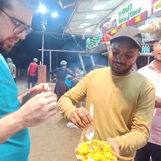 Mumbai Street Food Tour With Sun Set View - Itinerary and Experience