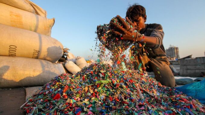 Mumbai: Walking Tour of Dharavi Slum - Responsible Tourism