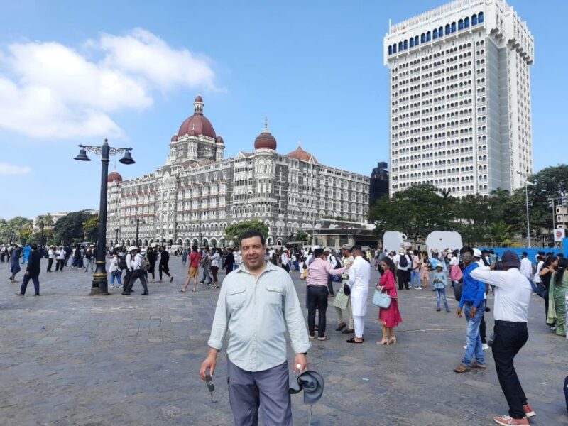 Mumbai: Walking Tour of Gothic & Art Deco Buildings - Architectural Highlights