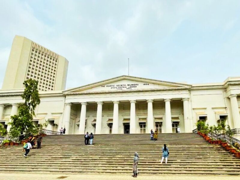 Mumbai Walking Tour With Local Snacks - Itinerary Highlights