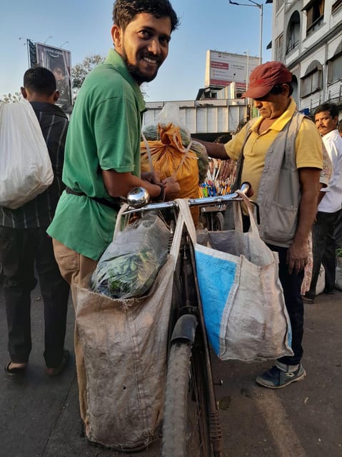 Mumbai:Dharavi Slum, Dhobi Ghat Laundry & Flower Market Tour - Community Insights