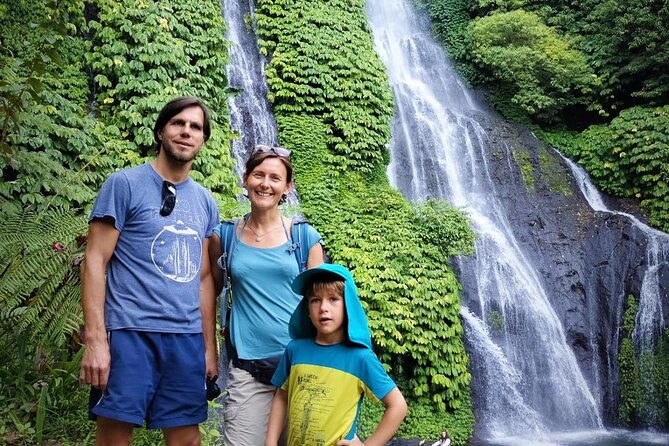 Munduk Authentic Cooking Class & Banyumala Waterfall - Exploring the Banyumala Waterfall
