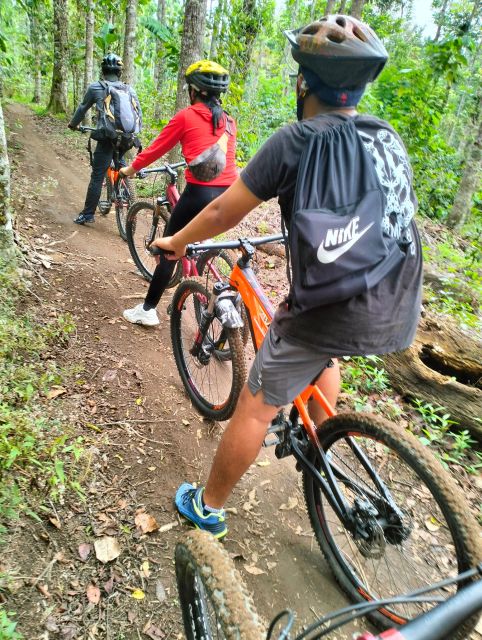 Munduk/Bali: Jungle Trek, Canoe, Waterfall & Cycling - Frequently Asked Questions