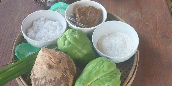 Munduk: Balinese Cooking Class With Dinner at a Local Home - Frequently Asked Questions