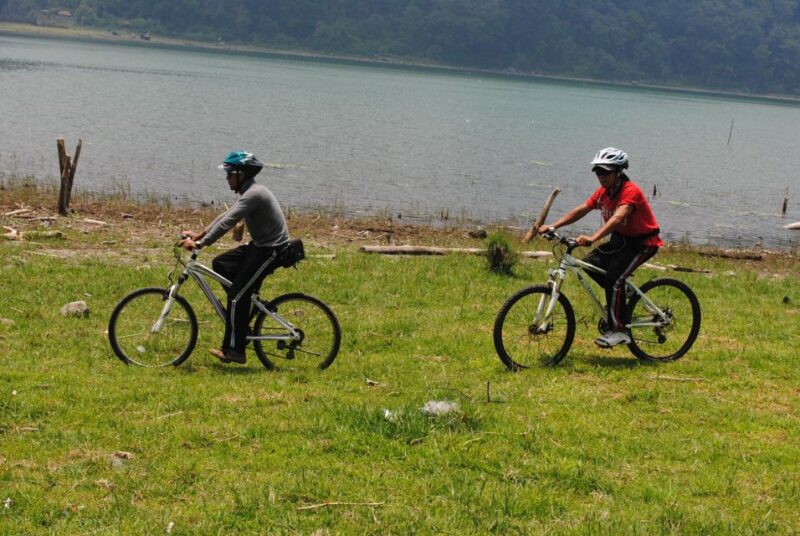 Munduk: Cycling Around Tamblingan, Infinity Pool & Waterfall - Key Points