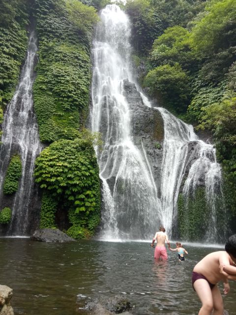 Munduk: Cycling Around Tamblingan, Infinity Pool & Waterfall - Itinerary Highlights