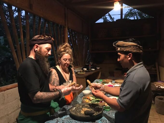 Munduk Hortensia Trek: Coffee Fields, Waterfalls Exploration - Frequently Asked Questions