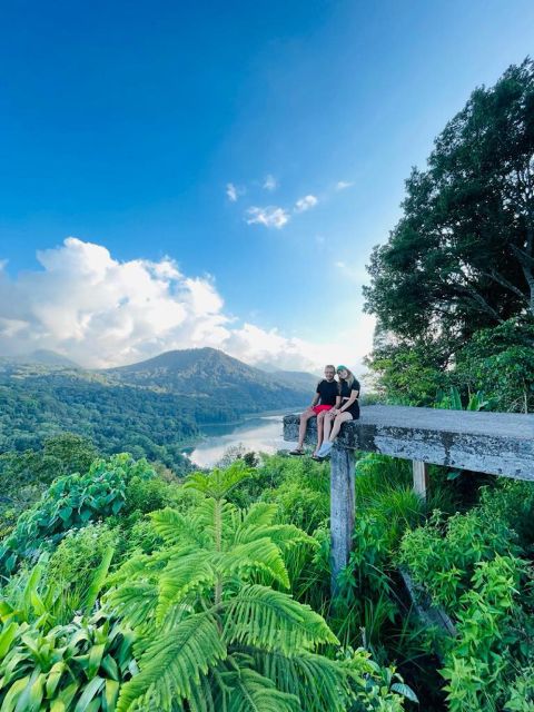 Munduk : Rainforest Trekking, Lake Canoeing & Best Waterfall - Experience and Activities