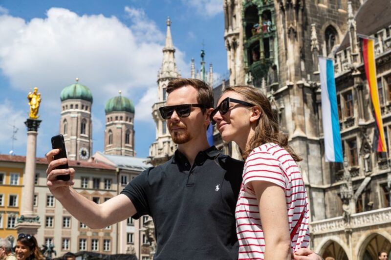 Munich: 24 or 48-Hour Big Bus Hop-On Hop-Off Bus Ticket - Hop-On Hop-Off Bus Features