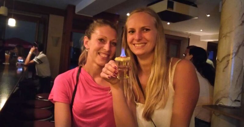 Munich: Bachelors Party Bar Tour With Guide - Key Points