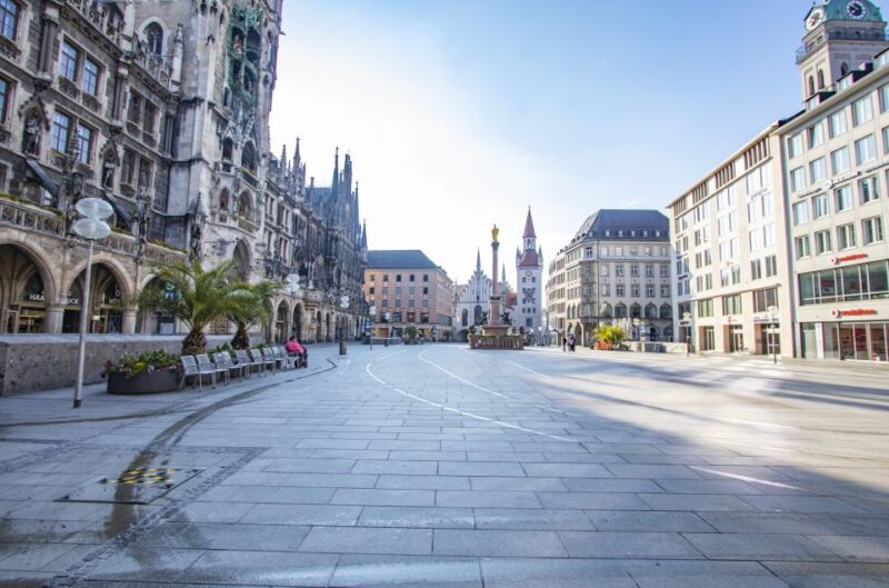 Munich: Capture the Most Photogenic Spots With a Local - Top Tips for Dining