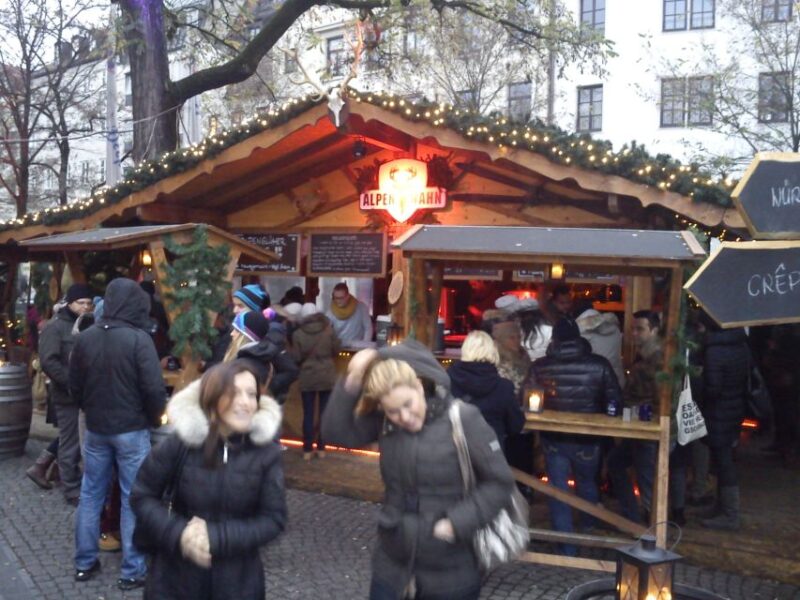 Munich: Christmas Market Tour With Mulled Wine - Meeting Point and Preparation