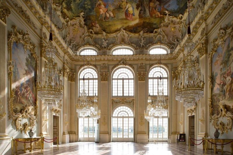 Munich: City Card for Public Transportation and Discounts - Transportation Benefits