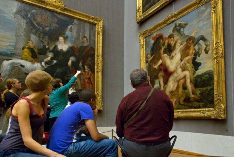 Munich: City Pass 45+ Top Attractions and Public Transport - Attractions Included