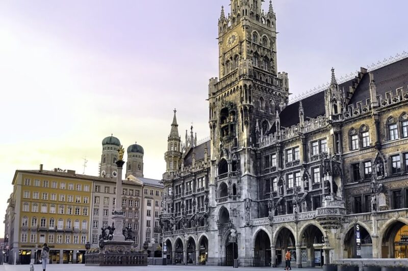 Munich: City Pass 45+ Top Attractions and Public Transport - Public Transport and Discounts