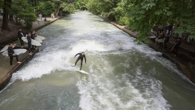 Munich: Eisbachwelle River Surfing Experience - Capturing the Memories