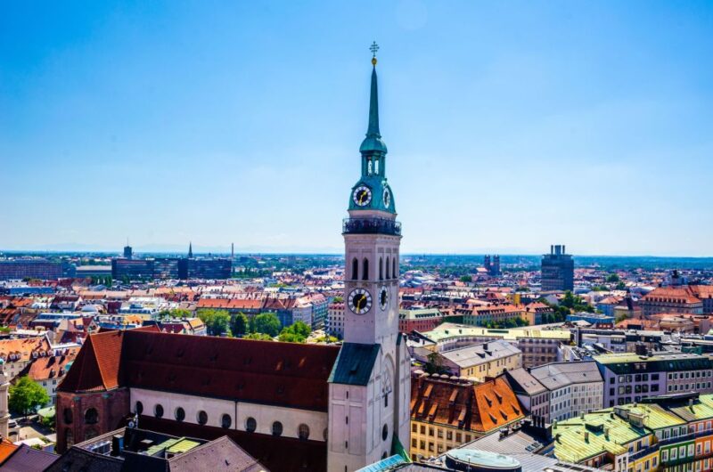 Munich: Friendly History for Family With Kids Guided Walking - Key Points