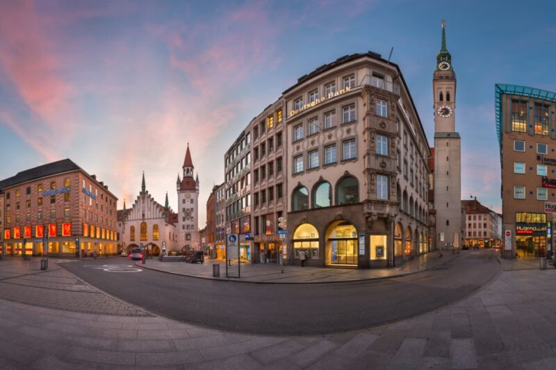 Munich: Highlights Self-Guided Scavenger Hunt and Tour - Tour Details