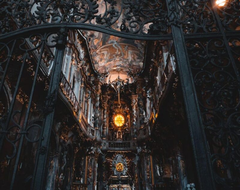 Munich History and Architecture In-App Audio Walk (ENG) - Tour Experience and Highlights